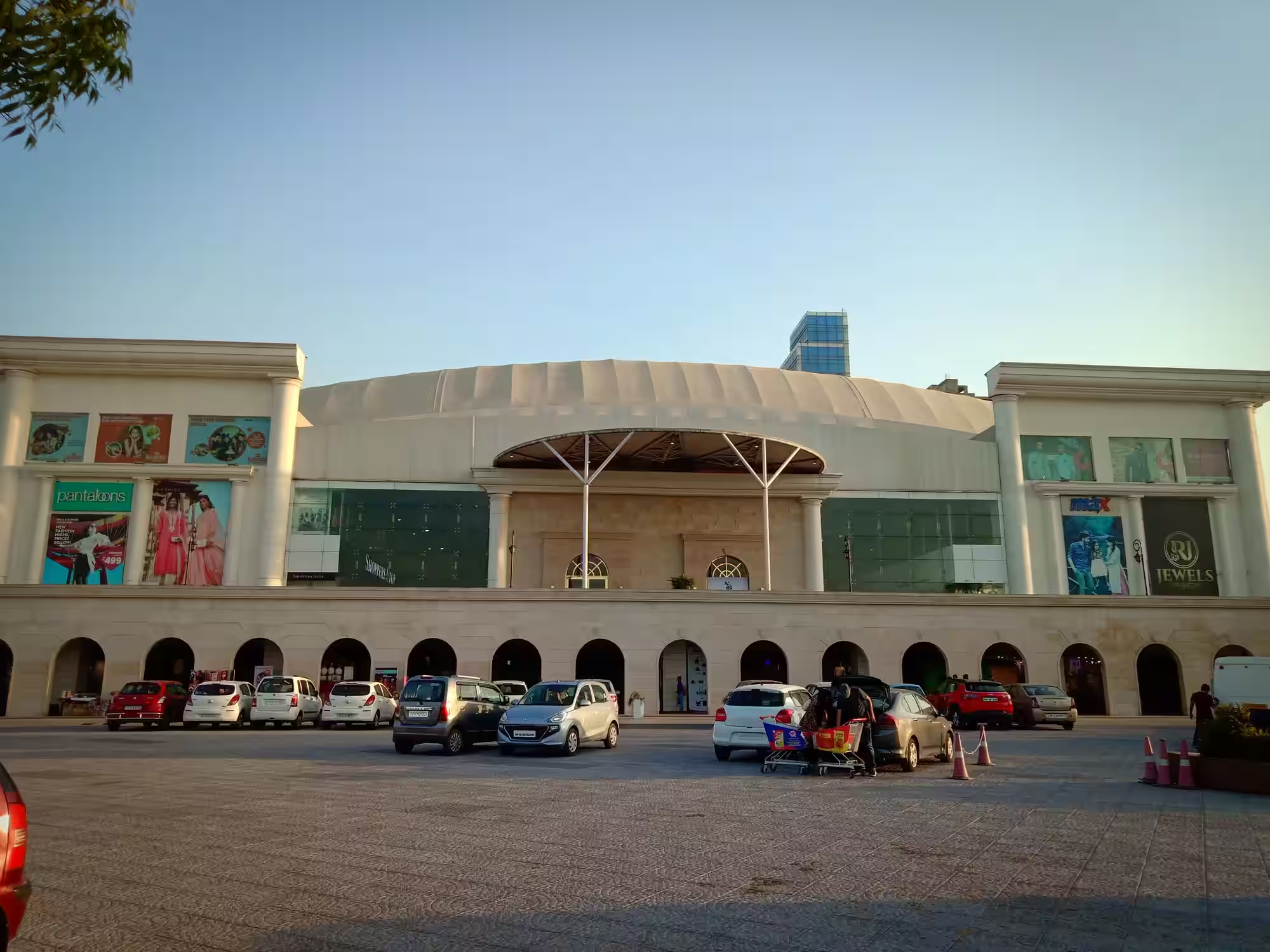 Omaxe Mall
